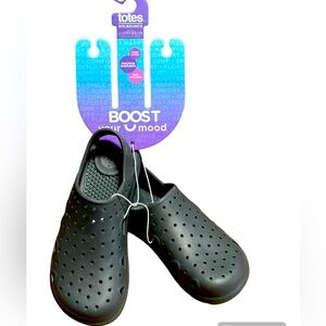Totes Solbounce Boost Your Mood Dark Gray Kids Beach Clogs Slides Sandals NWT